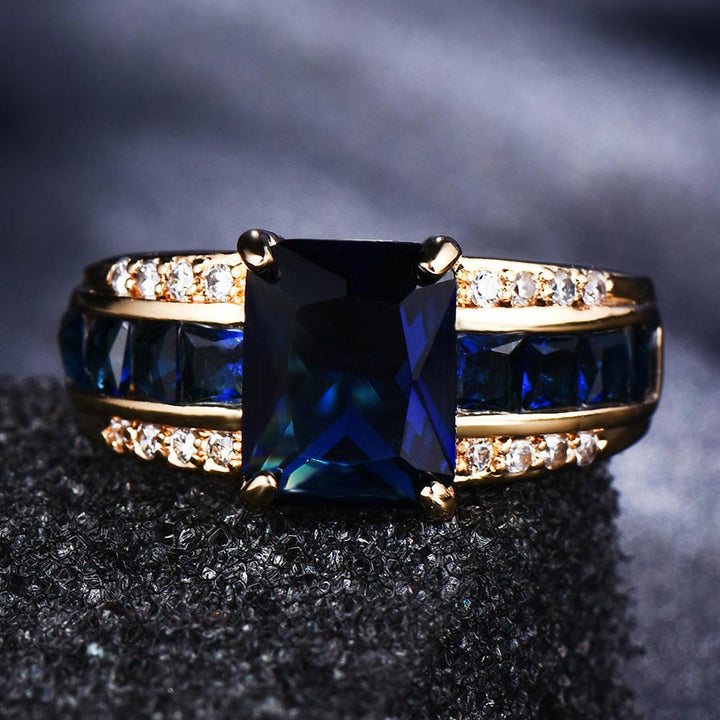 Anello Petalo di Velluto Pietra Blu