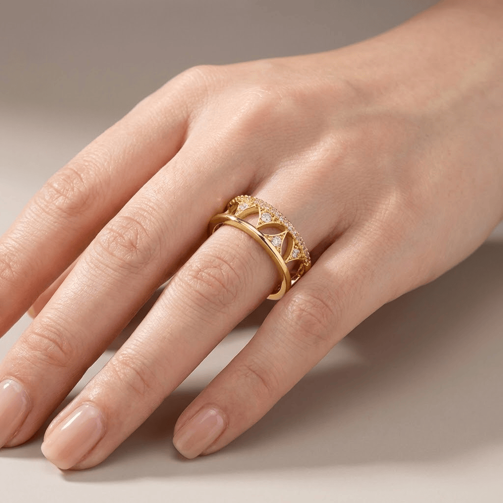 ANELLO color oro CON CORONA DI CRISTALLO - (REGOLABILE)