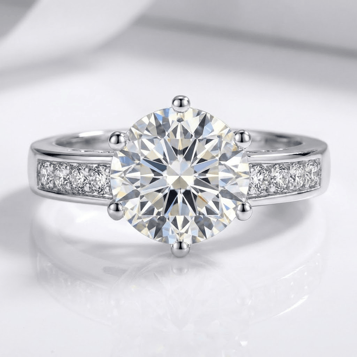 ANELLO CLASSICO IN Zirconia ROTONDO ARGENTATO