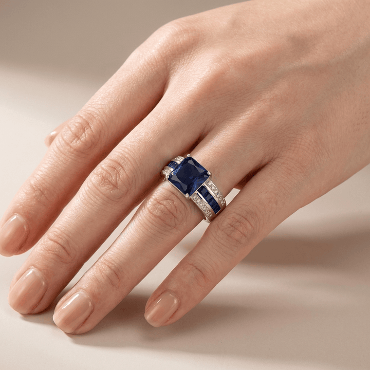 ANELLO VINTAGE IN GEMME