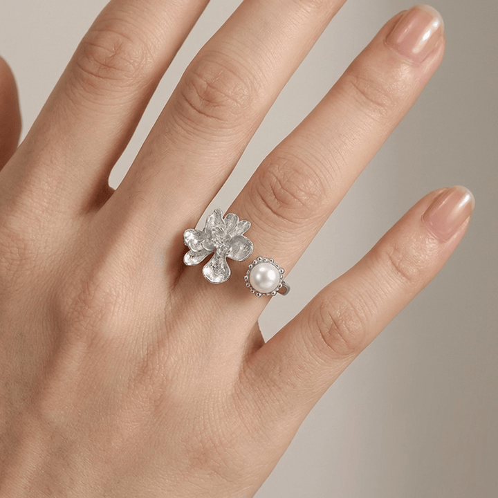 ANELLO CON PERLE D'ARGENTO