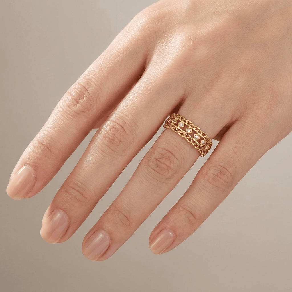 ANELLO IN LAVORAZIONE APERTA CON Zirconia D'ORO