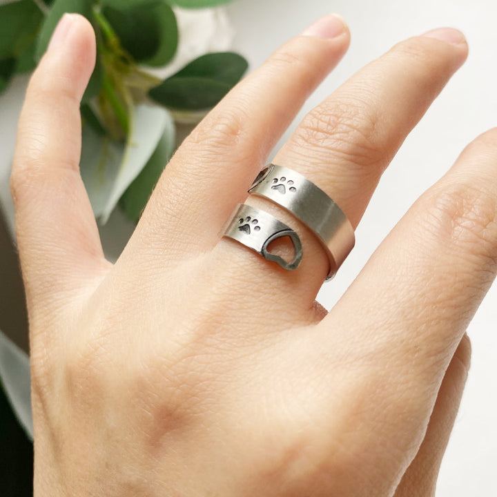 Anello Regolabile con Zampe e Cuore – Acciaio Inossidabile