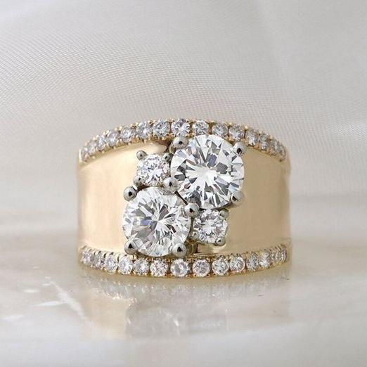 Anello Vintage in Zirconia Dorata Luminoso