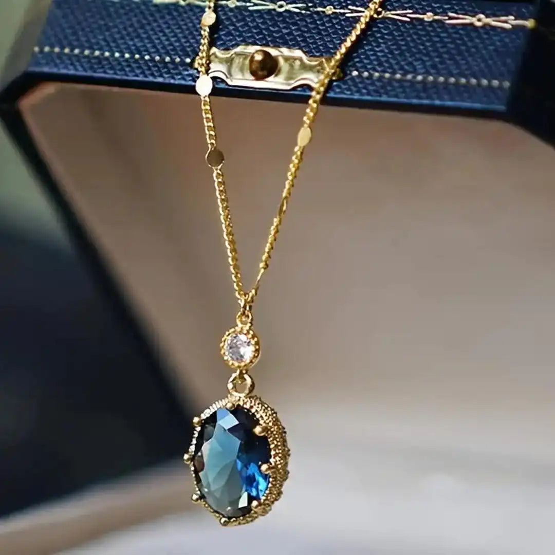 Collana Thessia Lunebray