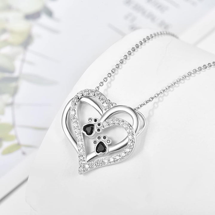Collana a forma di cuore con impronta di zampa e zirconia