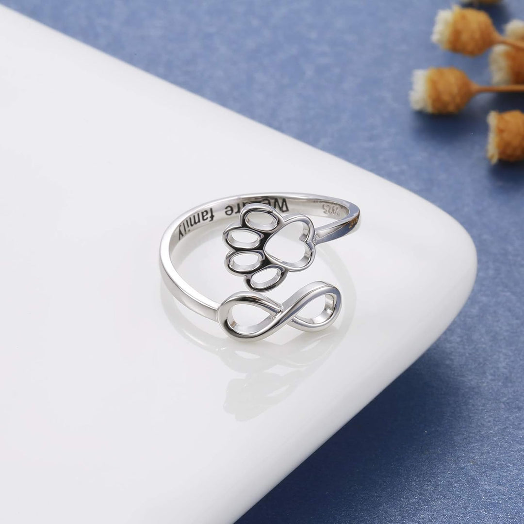 Anello Artigianale a Forma di Zampa e Cuore – Regolabile color argento