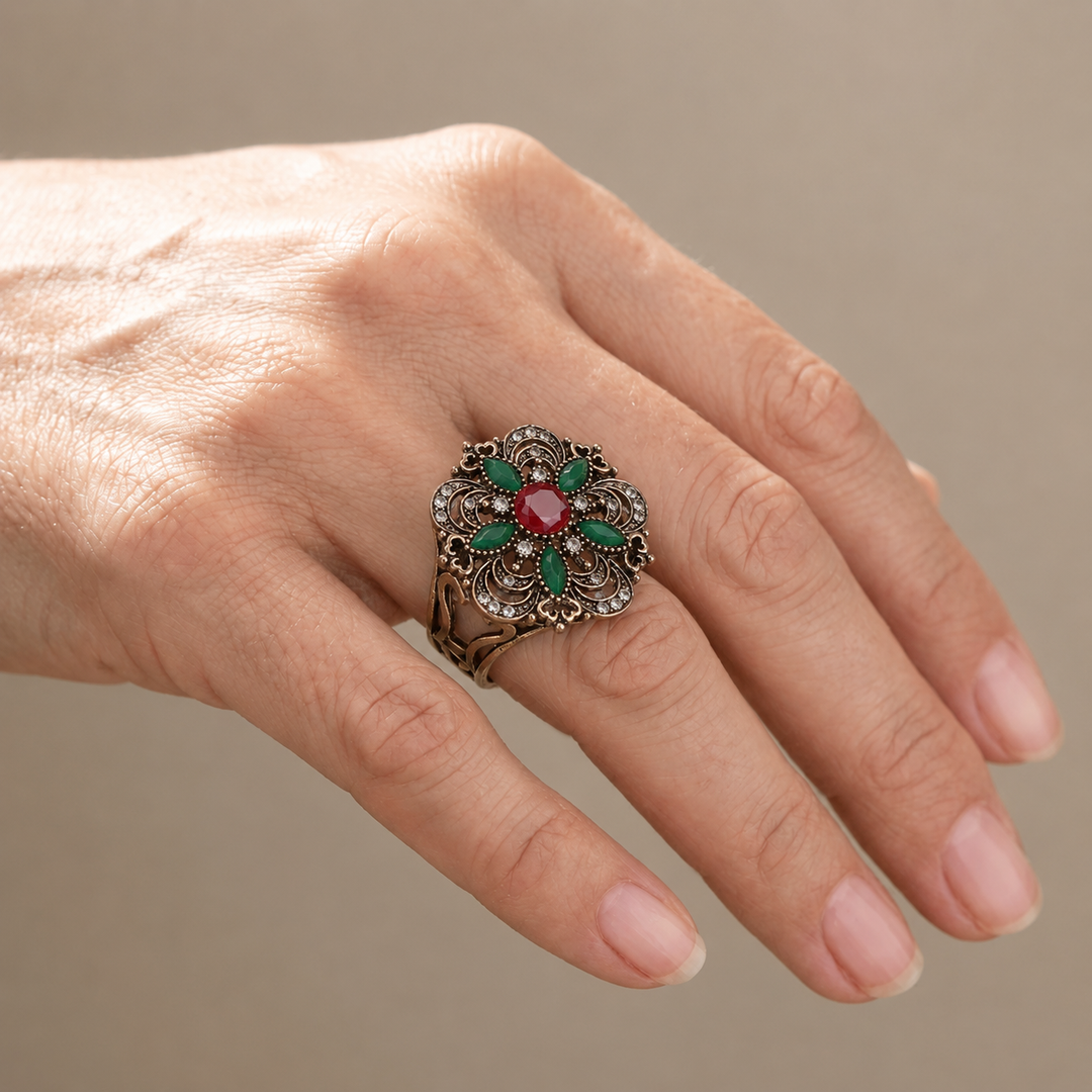 ANELLO A FIORI CON GEMME COLORATE