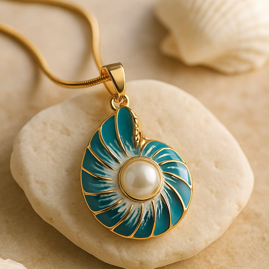 Collana con Conchiglia Blu Perla