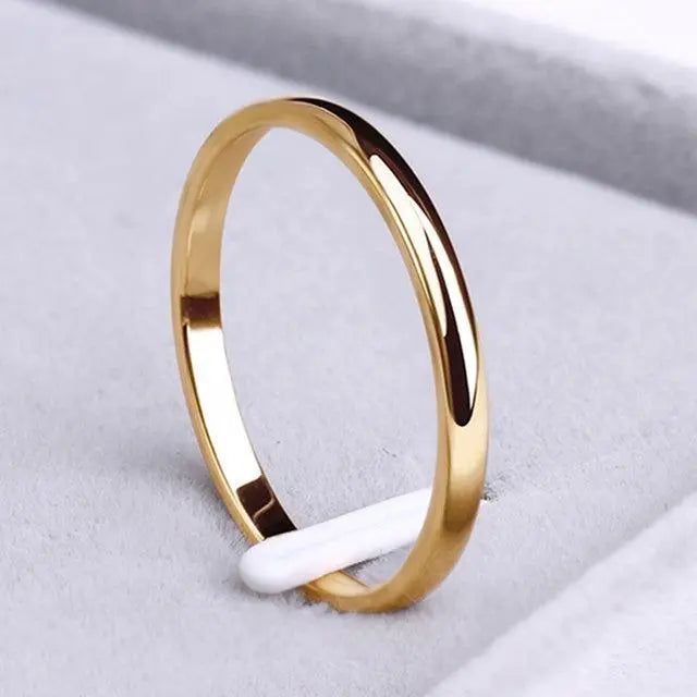 Anello semplice color oro e color argento