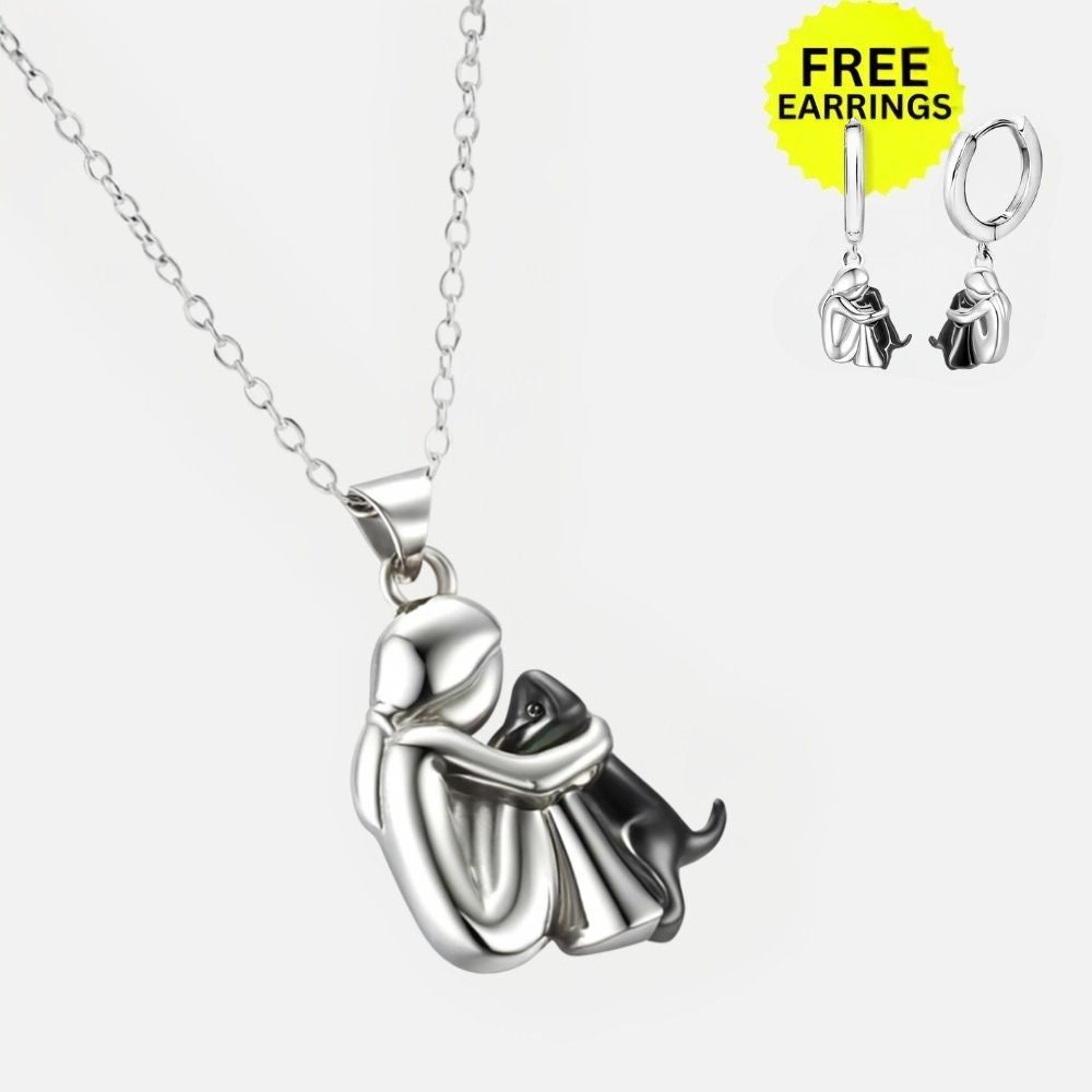Collana con Pendente a Forma di Abbraccio con Orecchini in Omaggio – Offerta a Tempo Limitato