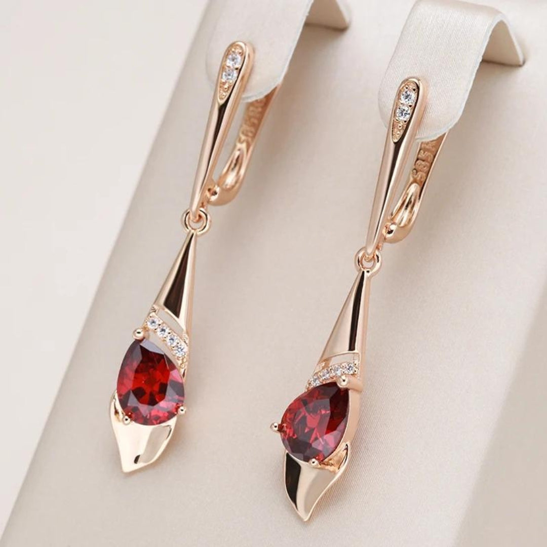 Pendente Elegante con Cristallo Rosso color oro