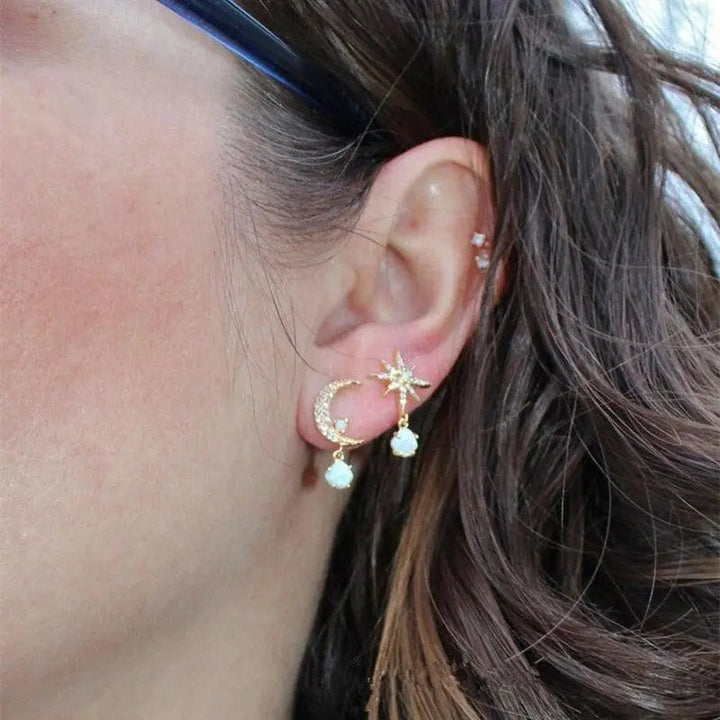 Orecchini a Luna e Stella color oro e Opale