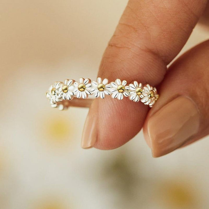 Anello color argento Regolabile con Margherita Dipinta a Mano