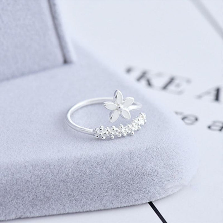 Anello color argento Regolabile con Smalto Dipinto a Mano e Fiori Selvatici