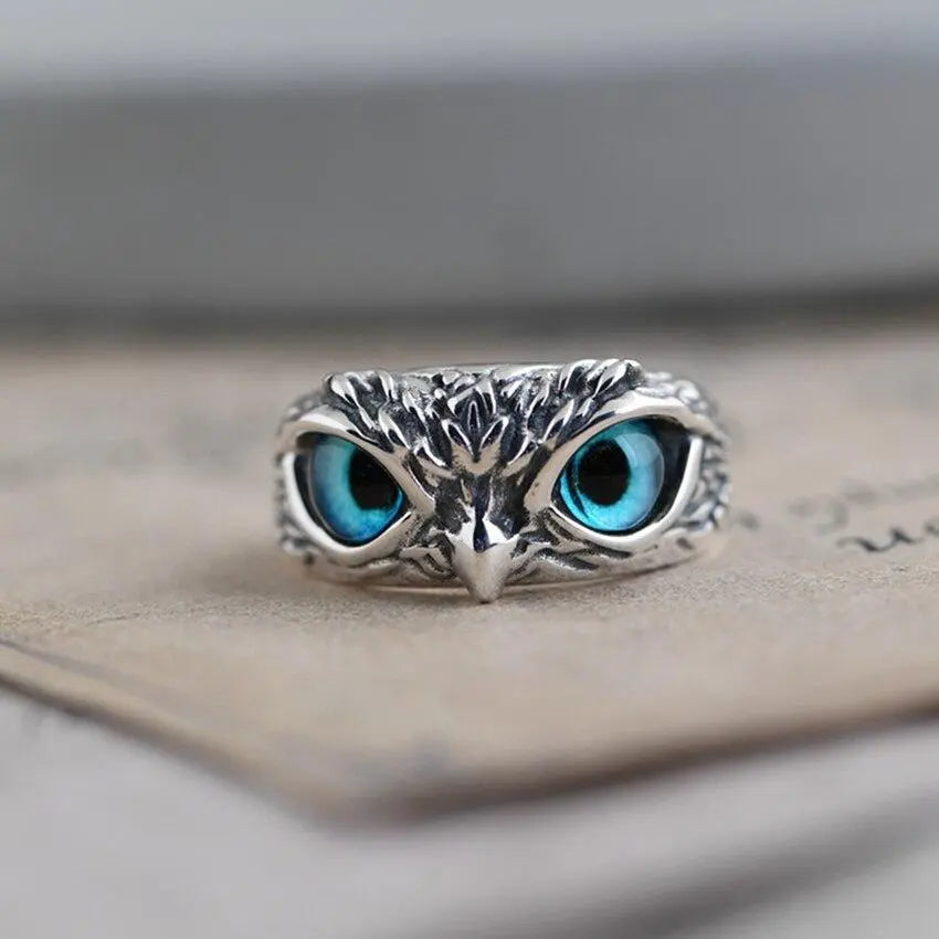 Anello regolabile gufo della fortuna color argento e opale