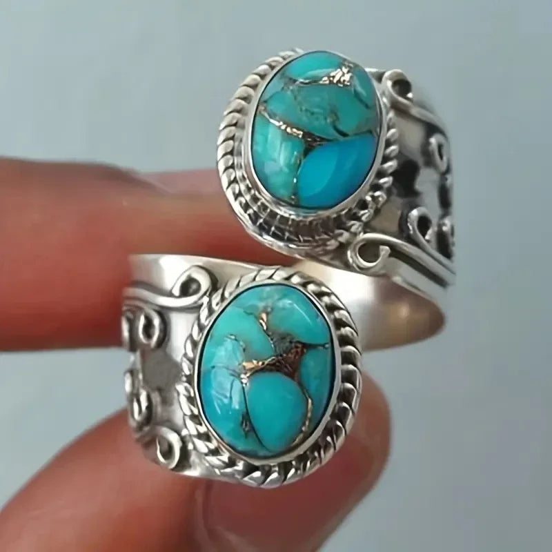 Anello Elegante Vintage con Croce Turchese