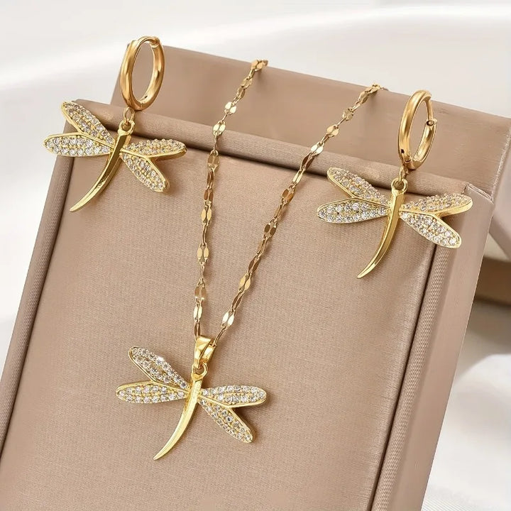 Collana in Gioielli con Libellula Dorata e Orecchini Bonus