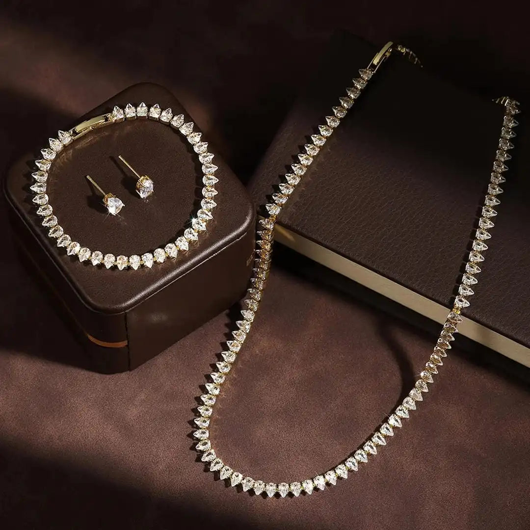 Splendido Set Completo da Sposa in Zirconia Cubica Trasparente