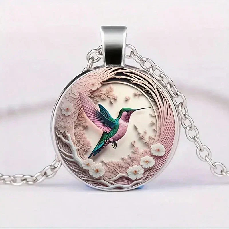 Collana Con Pendente Di Cristallo A Forma Di Colibrì Con Cupola