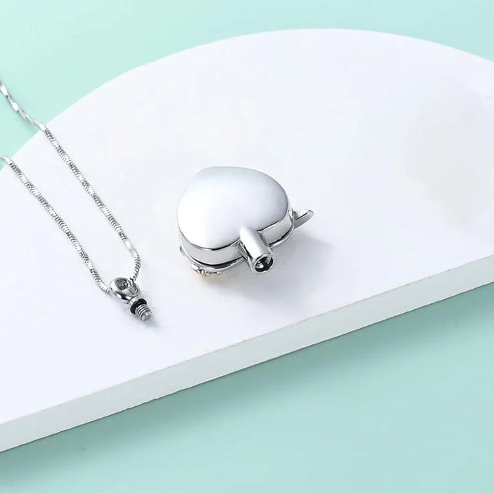 Collana Urna a Cuore Colibrì