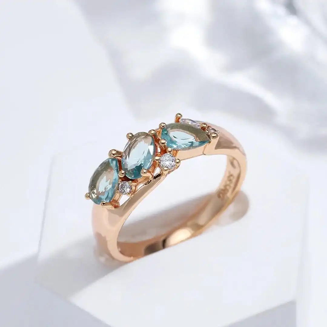 Anello Vintage color oro Rosa con Zircone Blu