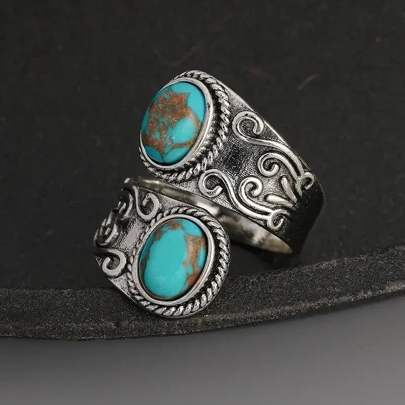 Anello Elegante Vintage con Croce Turchese