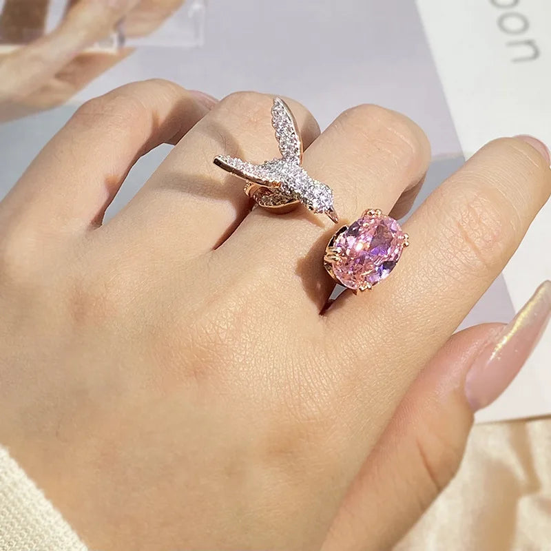 Anello Regolabile in Gemma Colibrì – Zircone, Placcato Oro