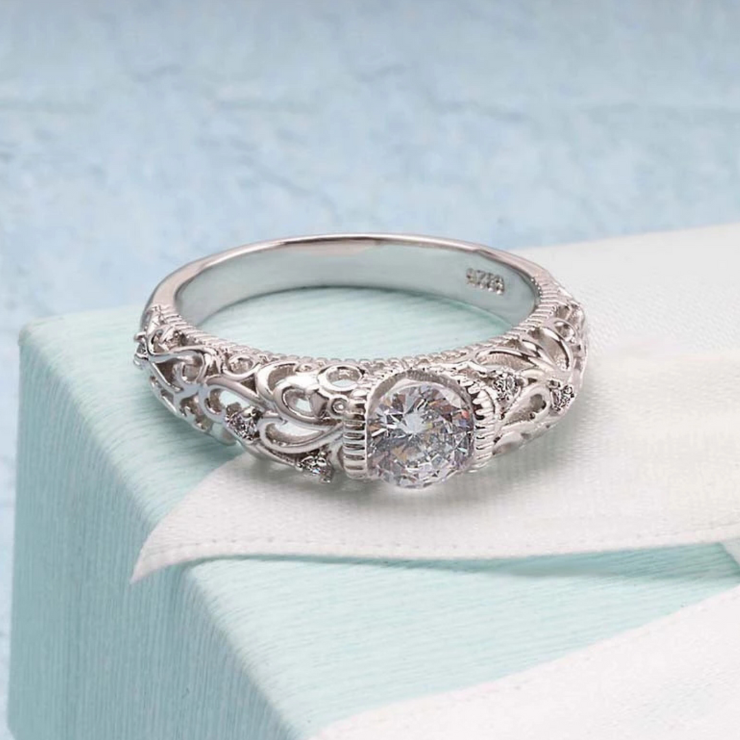 Anello Elegante color argento