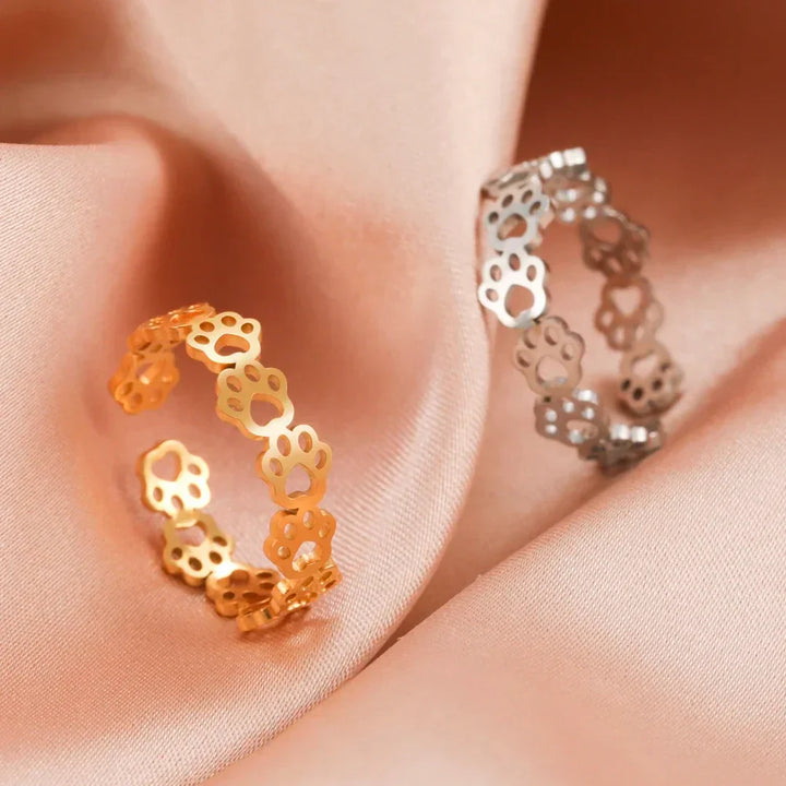 Anello Regolabile con Impronta di Zampa – Realizzato in Acciaio Inossidabile