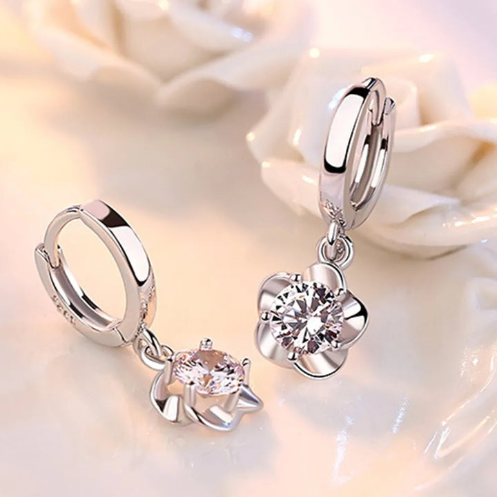 Orecchini color argento con Zirconi Viola e Bianchi
