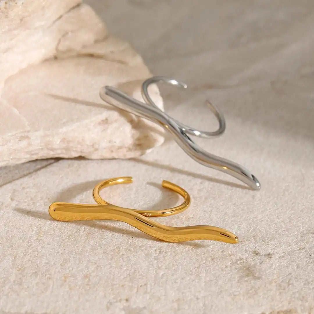 Anello Minimalista color oro Ramo