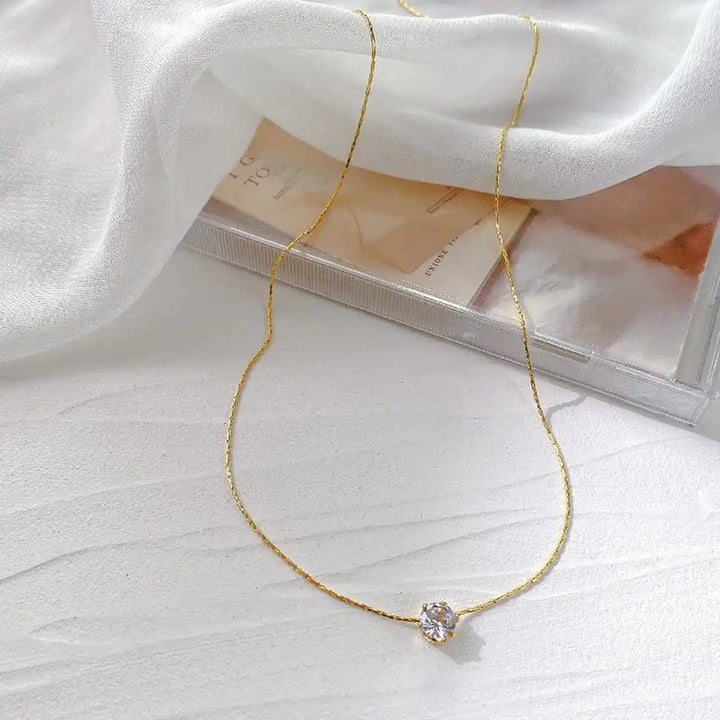 Collana Pendente Solitario Delicata