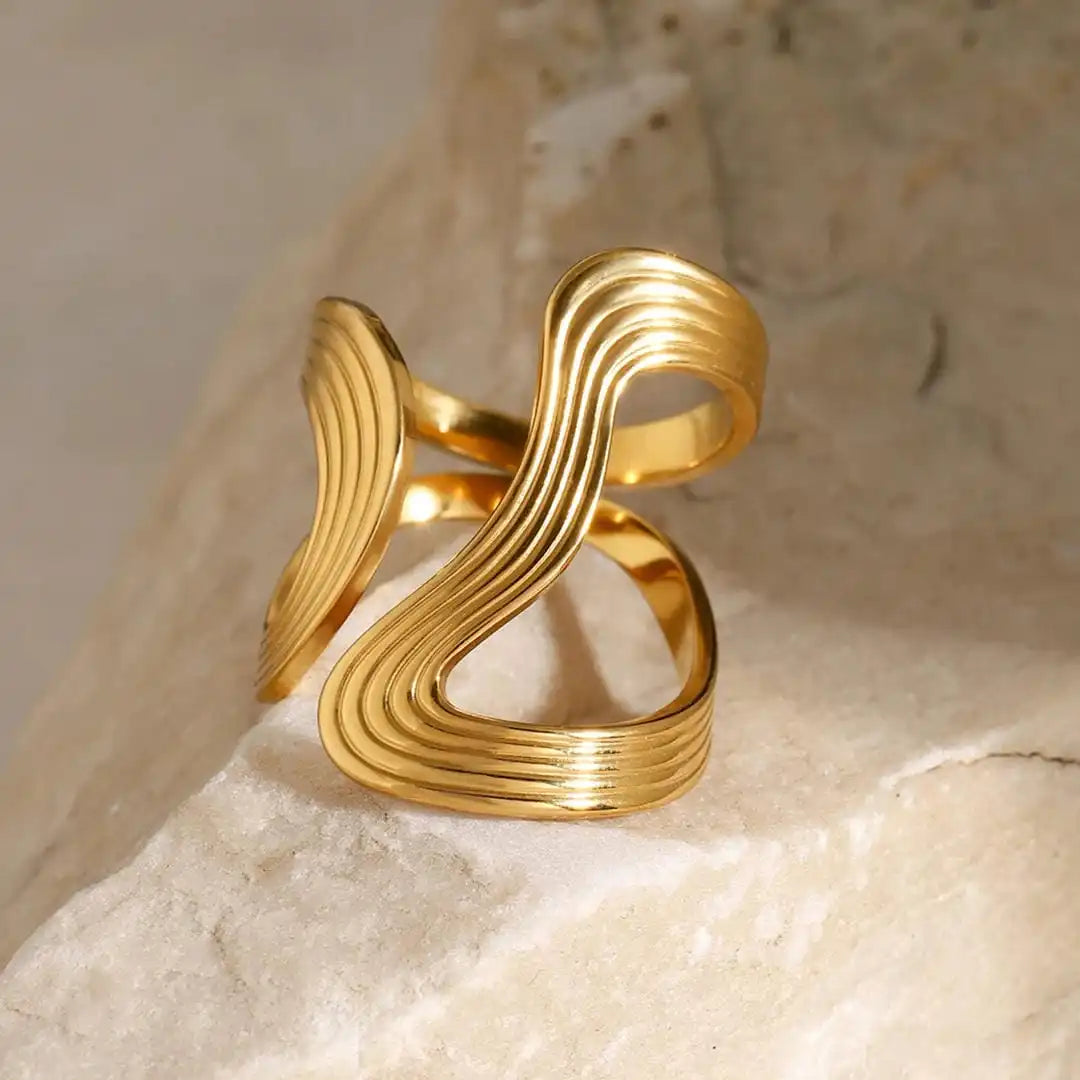 Anello color oro con Perline Squisite