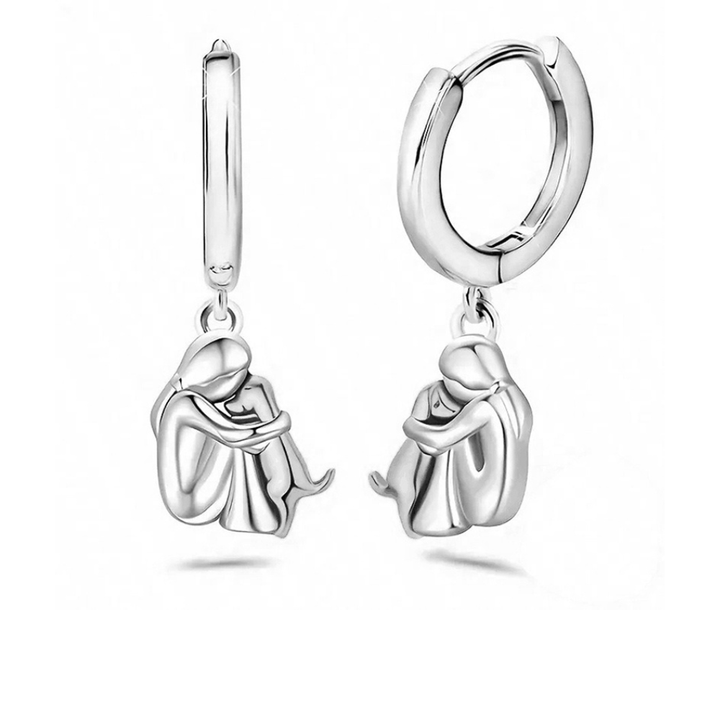 Collana con Pendente a Forma di Abbraccio con Orecchini in Omaggio – Offerta a Tempo Limitato