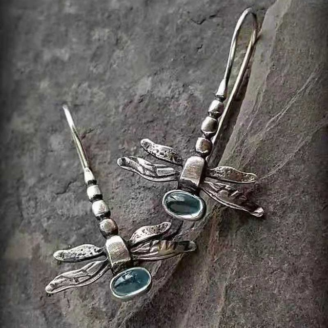 Orecchini color argento con Libellula Vintage