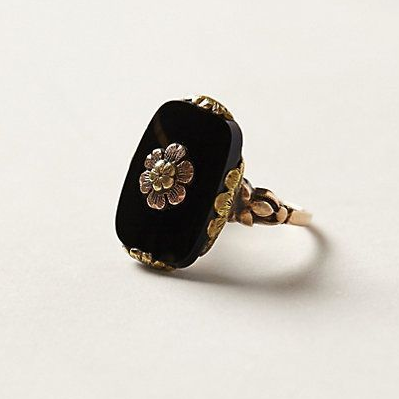 Anello Vintage in Pietra Nera