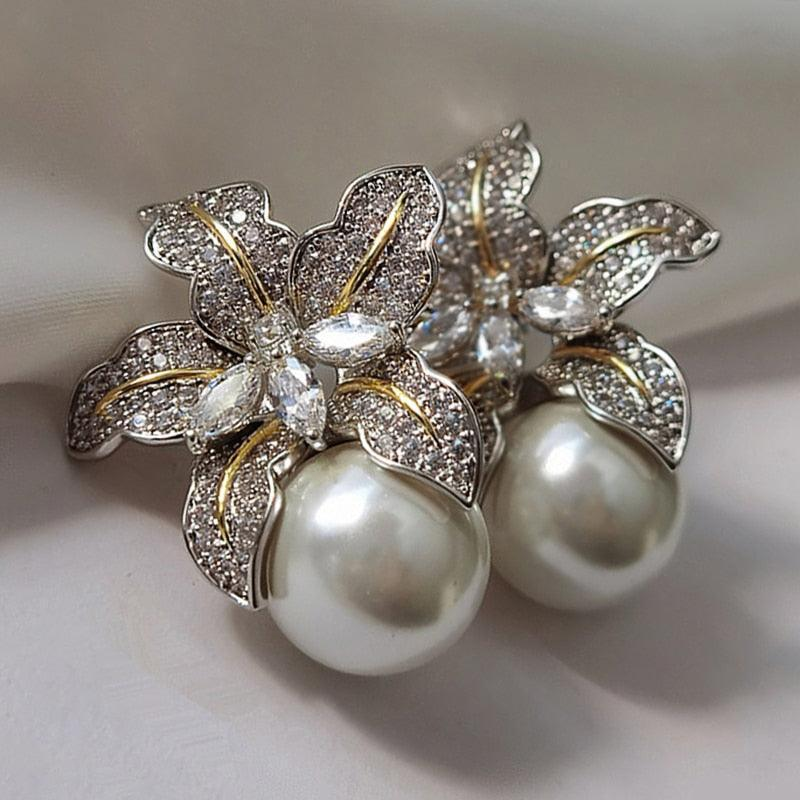 Orecchini Eleganti con Perle di Fiori