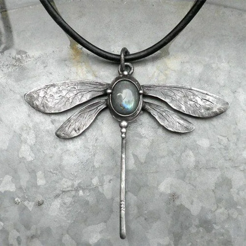 Collana Vintage con Libellula