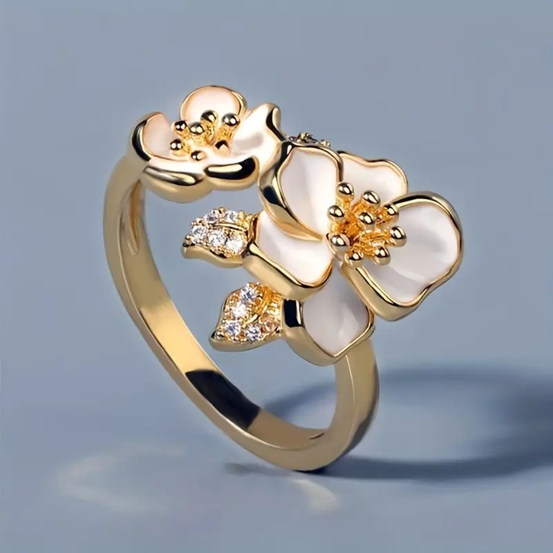 Anello color oro con Fiori Bianchi