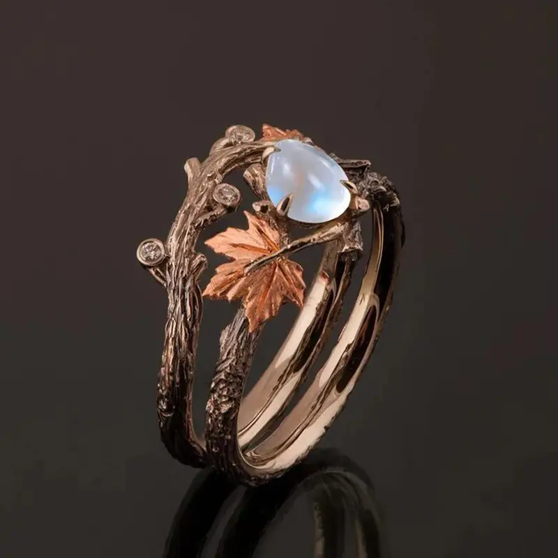 Anello in Pietra Luna Naturale