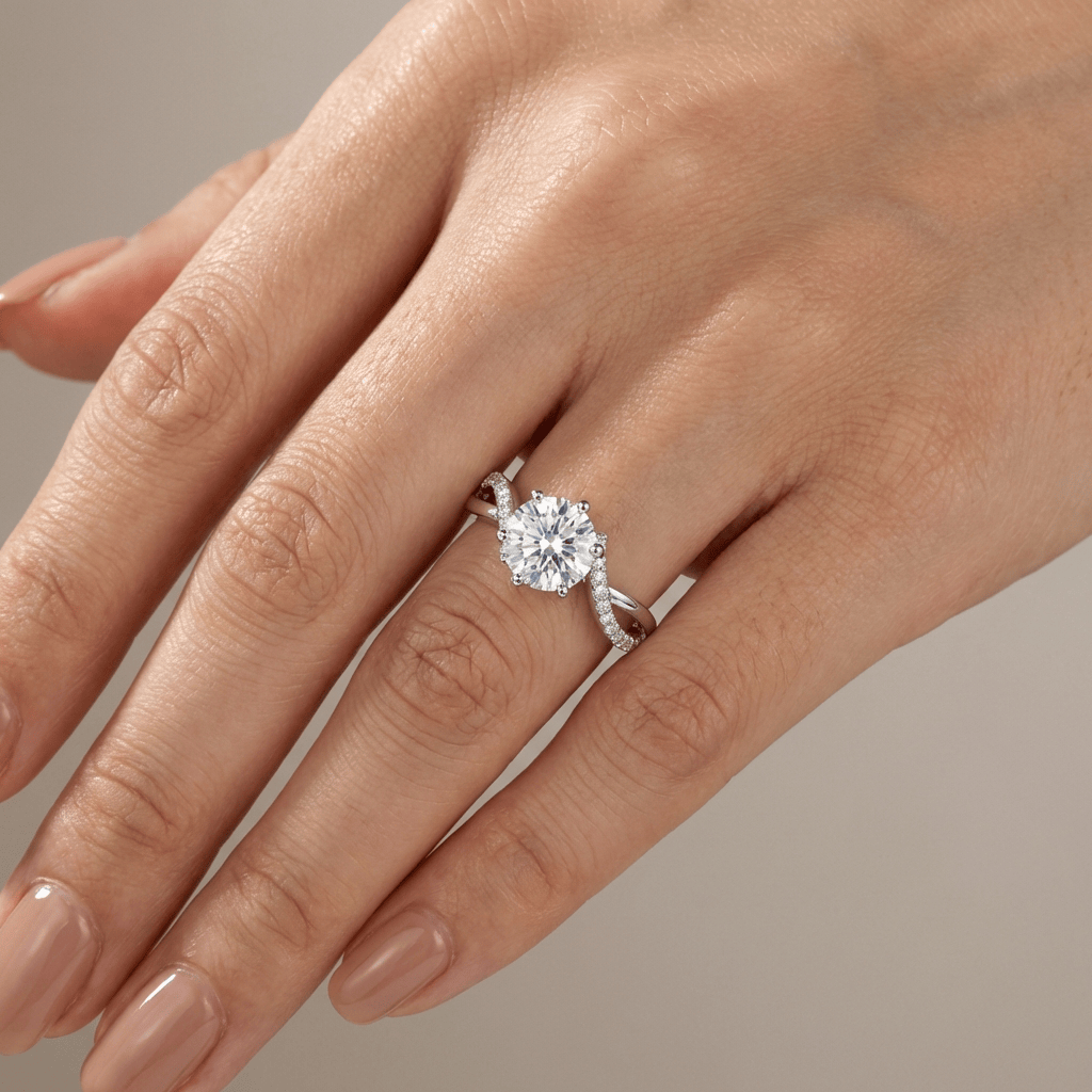ANELLO INFINITO color argento CON ZIRCONIA ROTONDA