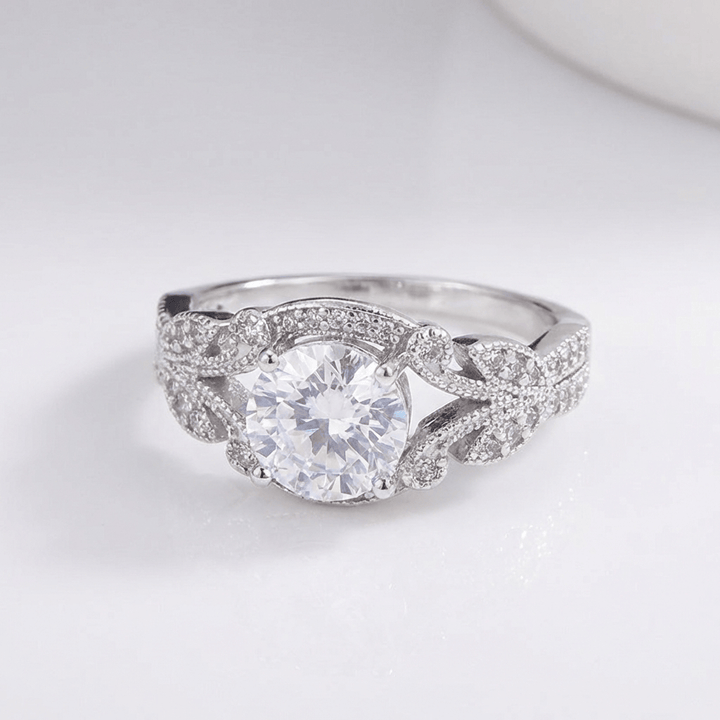 ANELLO INTRECCIATO color argento CON ZIRCONIA VINTAGE