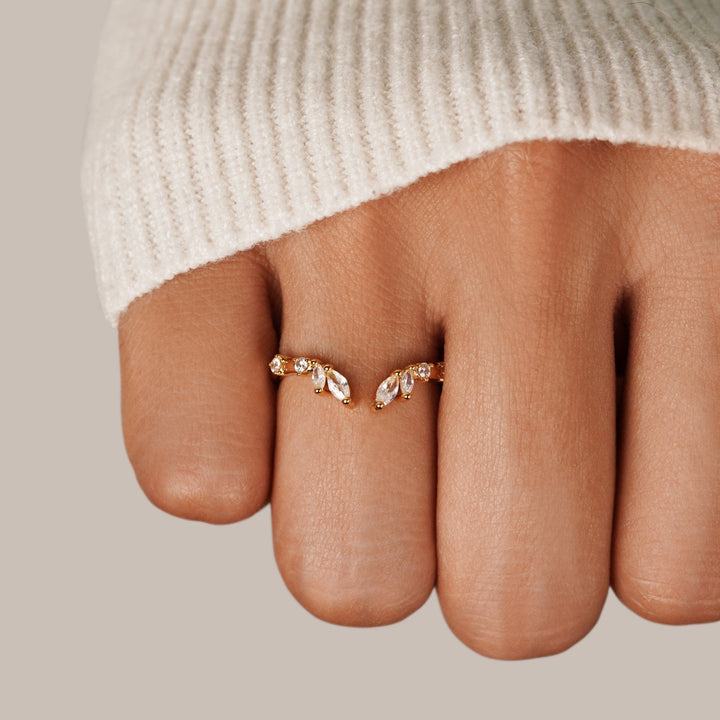 Anello Vite color oro con Cristallo della Pace