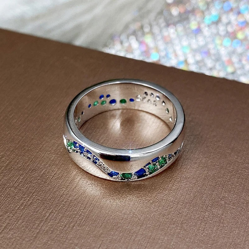 Anello Vintage color argento con Pietre Blu e Verdi a Forma di Onda