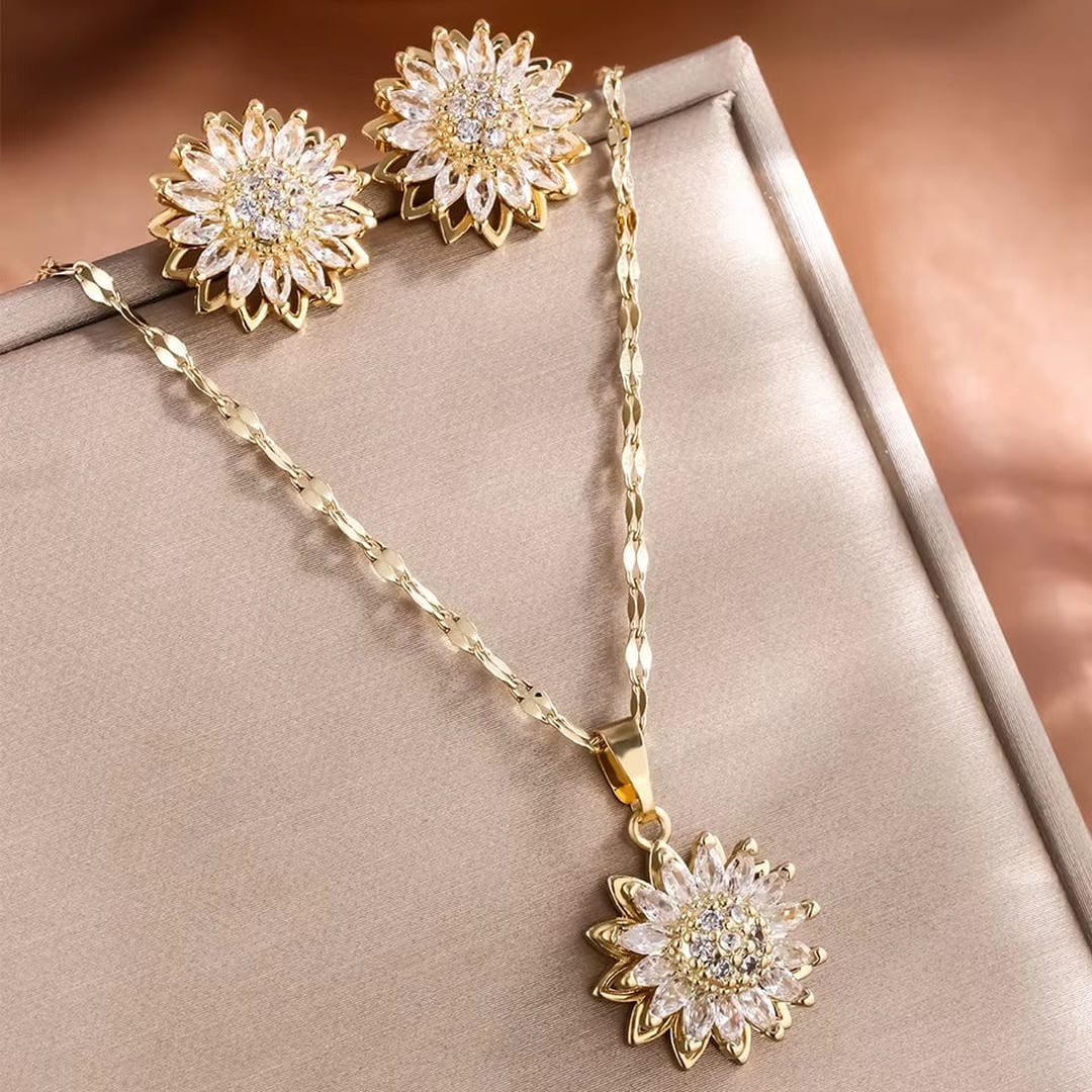 Set di collana e orecchini in zirconia color argento a forma di girasole